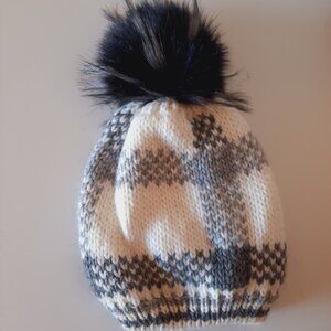 wooly hat with bobble, wool, white, grey